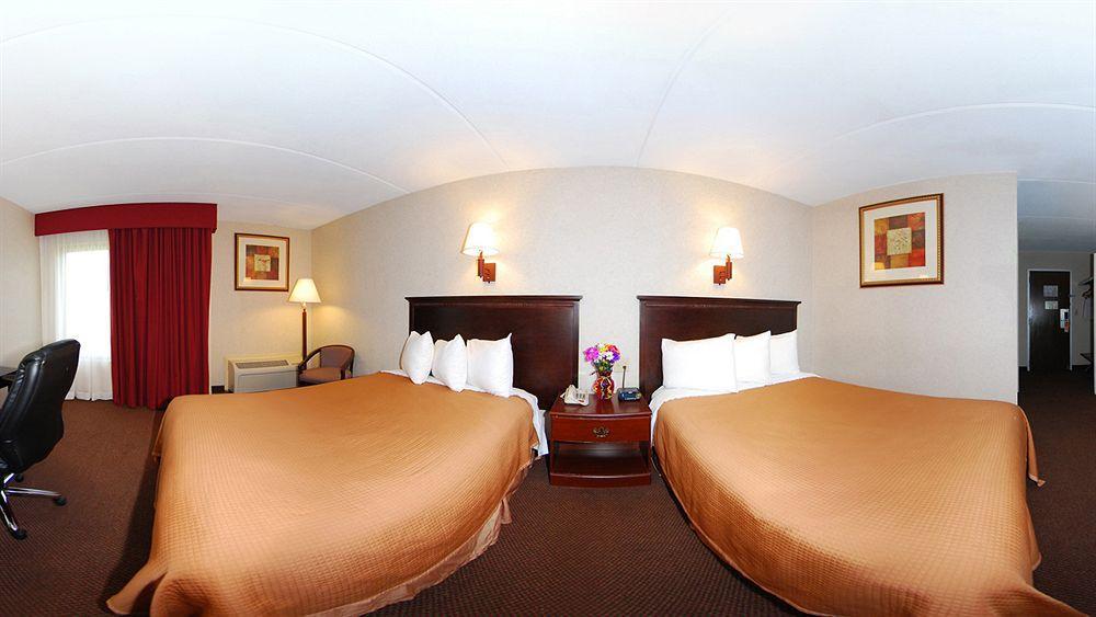 Howard Johnson By Wyndham Saugerties Extérieur photo